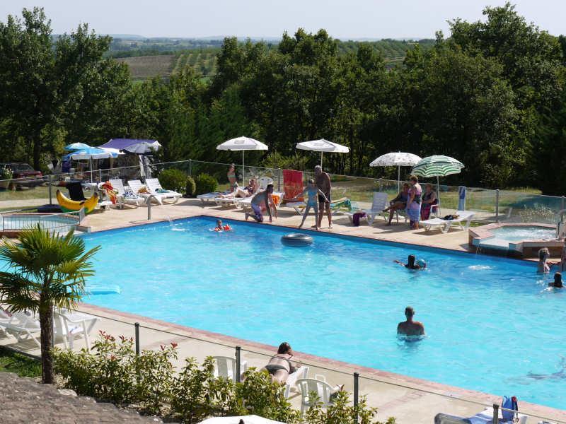 Devillac Camping Fontaine Du Rocゲストハウス エクステリア 写真